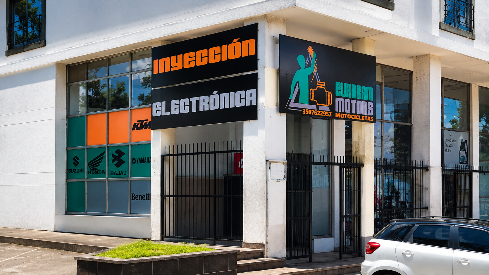 Fachada de Eurokam Motors, taller de motocicletas y diagnóstico electrónico en Armenia, Quindío